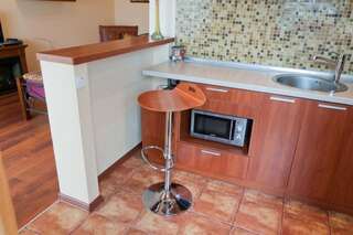 Апартаменты Modern Apartment with Panoramic View near Metro 23August Харьков Апартаменты с балконом-42