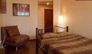 Апартаменты Modern Apartment with Panoramic View near Metro 23August Харьков Апартаменты с балконом-48